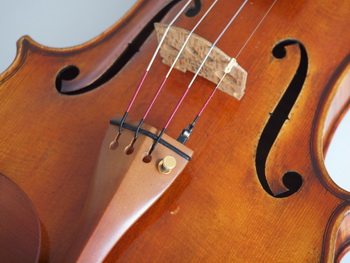 Karneol tailpiece